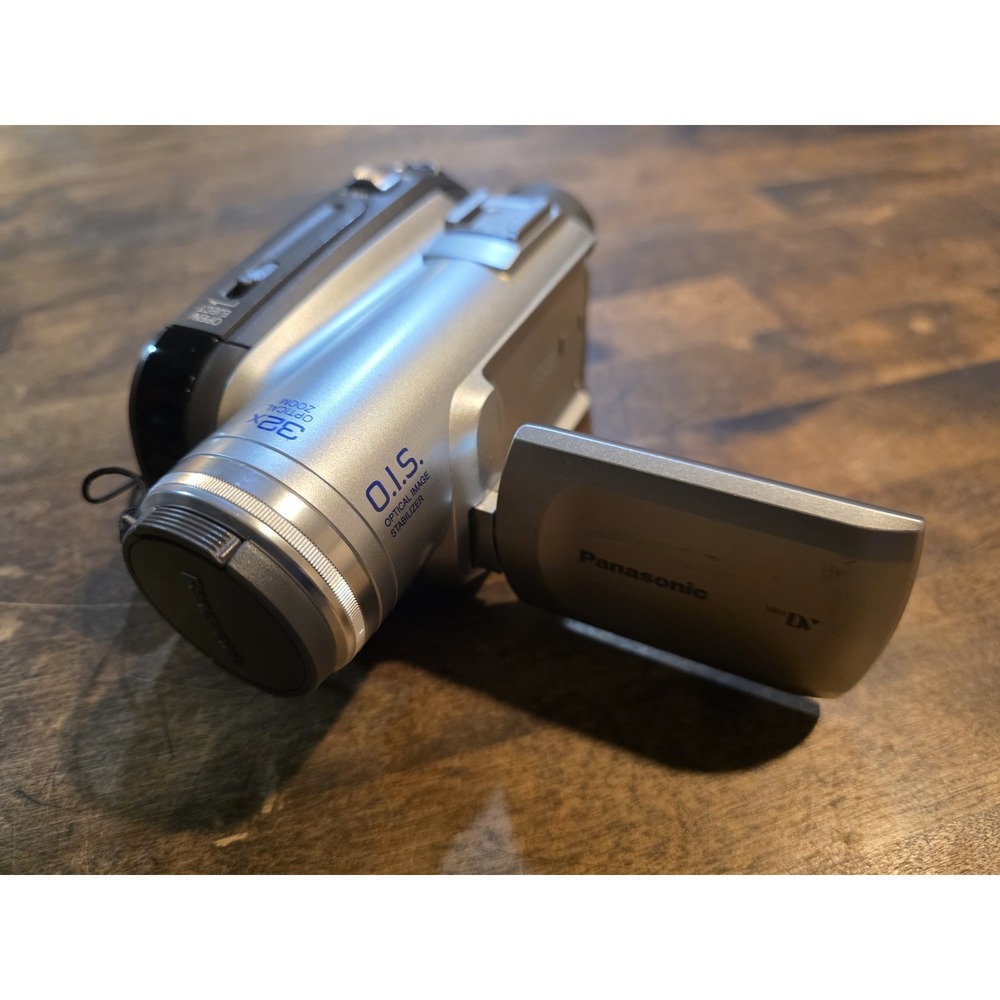 Panasonic PV-GS80 MiniDV Camcorder w Battery Digital Video Camera Tested, Works!
